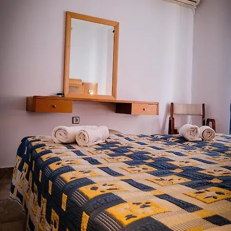 Hotel Arant 2*